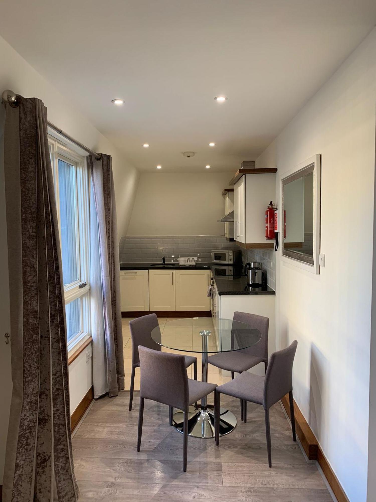 Parnell Boulevard Apartments Dublin Bagian luar foto