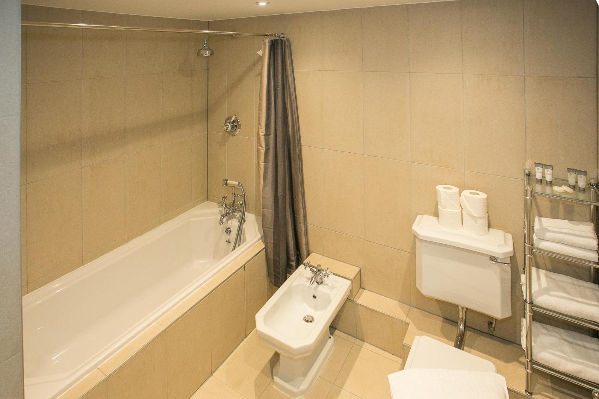Parnell Boulevard Apartments Dublin Bagian luar foto